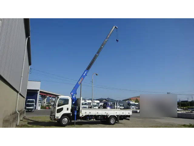 いすゞフォワードクレーン4段中型（4t）[写真05]