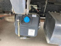 三菱ふそうキャンター平ボディ小型（2t・3t）[写真14]