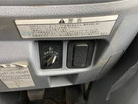 三菱ふそうキャンター平ボディ小型（2t・3t）[写真28]