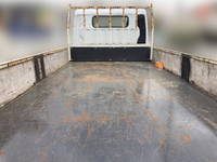 三菱ふそうキャンター平ボディ小型（2t・3t）[写真07]