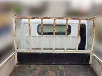 三菱ふそうキャンター平ボディ小型（2t・3t）[写真08]