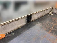 三菱ふそうキャンター平ボディ小型（2t・3t）[写真09]