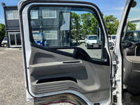 三菱ふそうキャンターダンプ小型（2t・3t）[写真23]