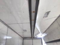 いすゞギガ冷蔵冷凍ウイング大型（10t）[写真10]