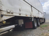 いすゞギガ冷蔵冷凍ウイング大型（10t）[写真19]