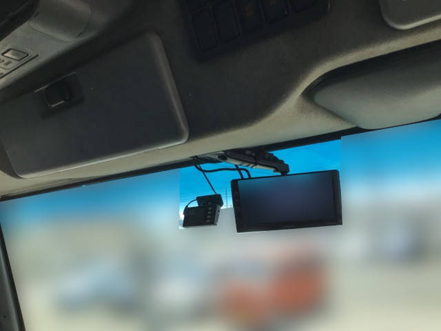 いすゞギガ冷蔵冷凍ウイング大型（10t）[写真34]