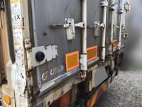 いすゞギガ冷蔵冷凍ウイング大型（10t）[写真05]