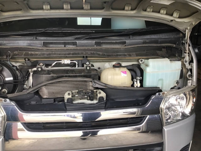 トヨタハイエースバン小型（2t・3t）[写真14]