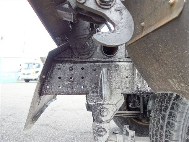 三菱ふそうキャンターパッカー車（塵芥車）小型（2t・3t）[写真11]