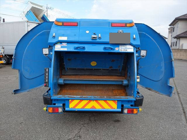 三菱ふそうキャンターパッカー車（塵芥車）小型（2t・3t）[写真13]