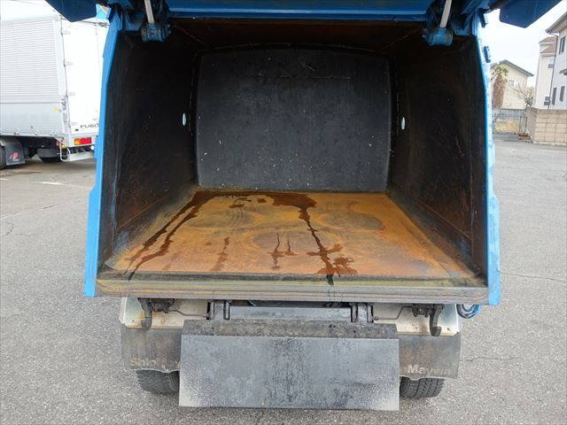 三菱ふそうキャンターパッカー車（塵芥車）小型（2t・3t）[写真16]