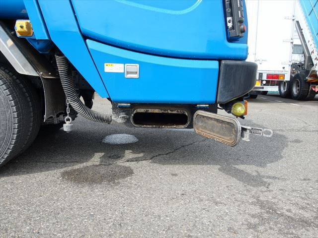 三菱ふそうキャンターパッカー車（塵芥車）小型（2t・3t）[写真19]