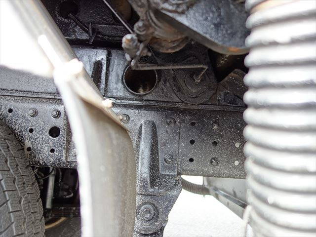 三菱ふそうキャンターパッカー車（塵芥車）小型（2t・3t）[写真06]