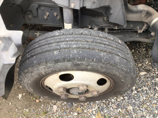 三菱ふそうキャンターダンプ小型（2t・3t）[写真17]