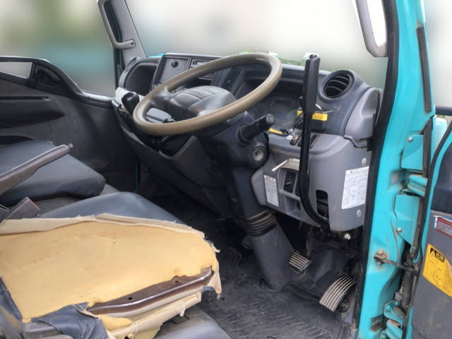 三菱ふそうキャンターダンプ小型（2t・3t）[写真25]