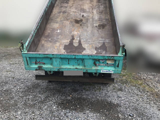 三菱ふそうキャンターダンプ小型（2t・3t）[写真09]