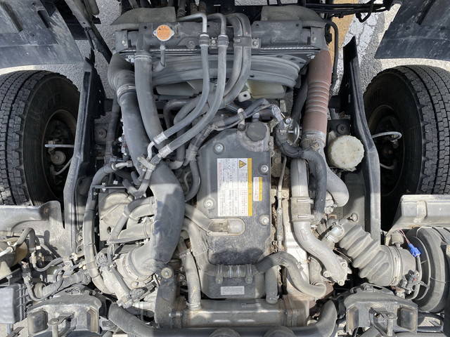 いすゞフォワード冷凍車（冷蔵車）増トン（6t・8t）[写真24]