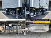 いすゞエルフ冷凍車（冷蔵車）小型（2t・3t）[写真20]