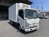 いすゞエルフ冷凍車（冷蔵車）小型（2t・3t）[写真03]