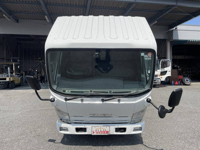 いすゞエルフ冷凍車（冷蔵車）小型（2t・3t）[写真09]