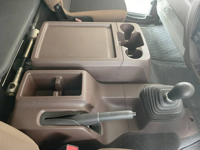 日野レンジャー冷凍車（冷蔵車）中型（4t）[写真33]