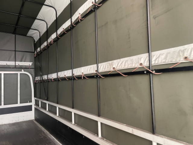 トヨタダイナ幌車小型（2t・3t）[写真08]