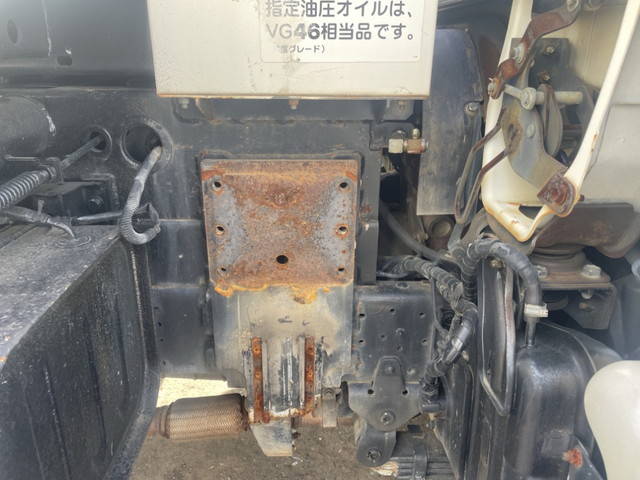 日野デュトロ三転ダンプ小型（2t・3t）[写真11]