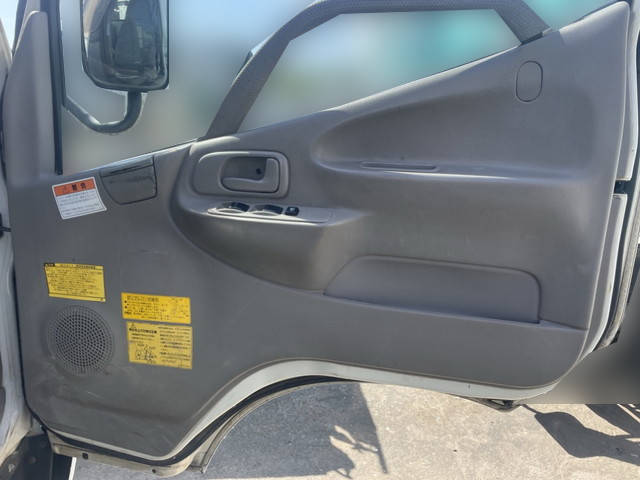 日野デュトロ三転ダンプ小型（2t・3t）[写真20]