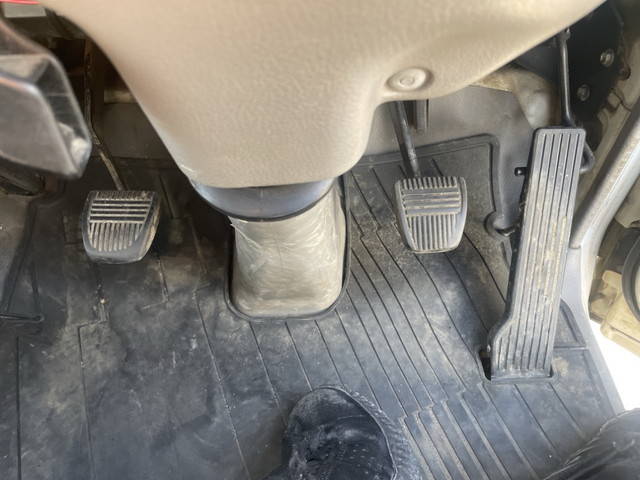 日野デュトロ三転ダンプ小型（2t・3t）[写真28]