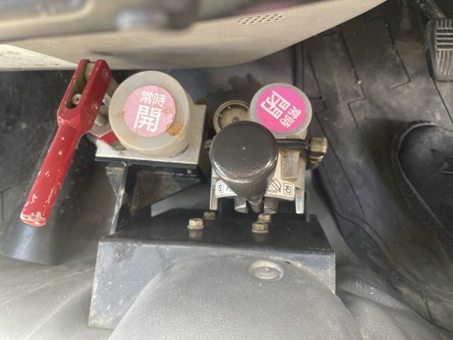 日野デュトロ三転ダンプ小型（2t・3t）[写真29]