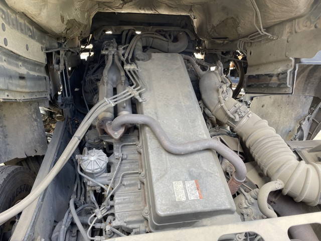 日野プロフィアトレーラーヘッド（トラクターヘッド）大型（10t）[写真20]