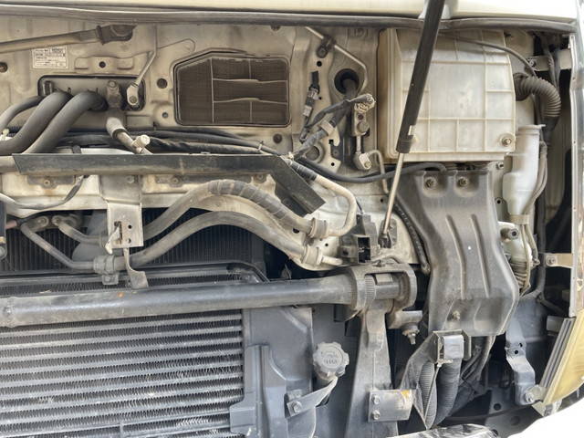 日野プロフィアトレーラーヘッド（トラクターヘッド）大型（10t）[写真07]