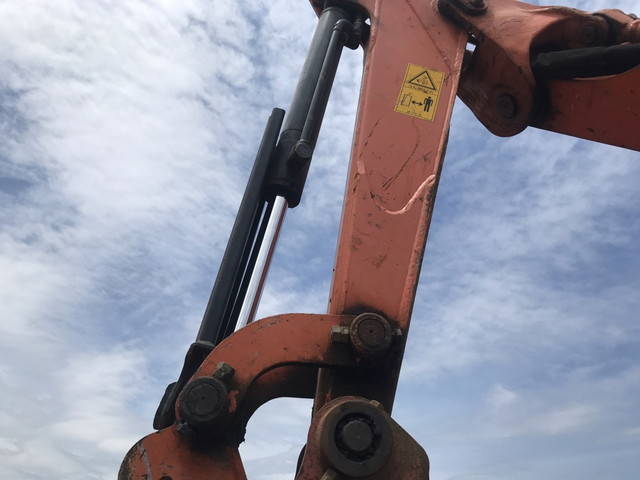 日立ユンボ（バックホー）[写真07]