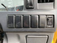 いすゞエルフダブルキャブ（Wキャブ）小型（2t・3t）[写真36]