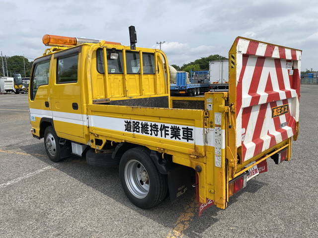 いすゞエルフダブルキャブ（Wキャブ）小型（2t・3t）[写真04]