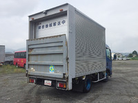 いすゞエルフアルミバン小型（2t・3t）[写真02]