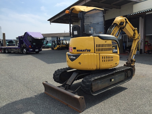 コマツユンボ（バックホー）[写真02]