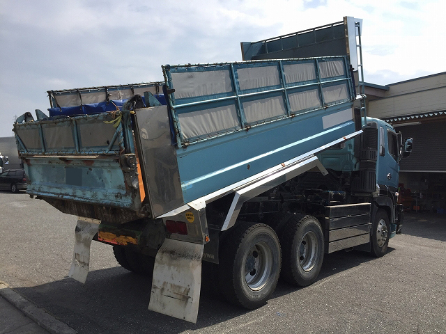 日野プロフィアダンプ大型（10t）[写真02]