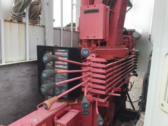 三菱ふそうファイタークレーン5段中型（4t）[写真11]