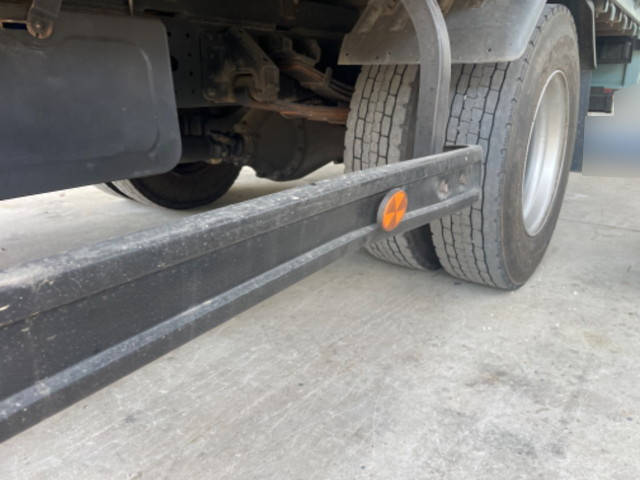 三菱ふそうキャンタークレーン4段小型（2t・3t）[写真11]