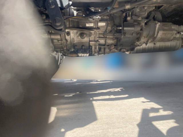 三菱ふそうキャンタークレーン4段小型（2t・3t）[写真16]