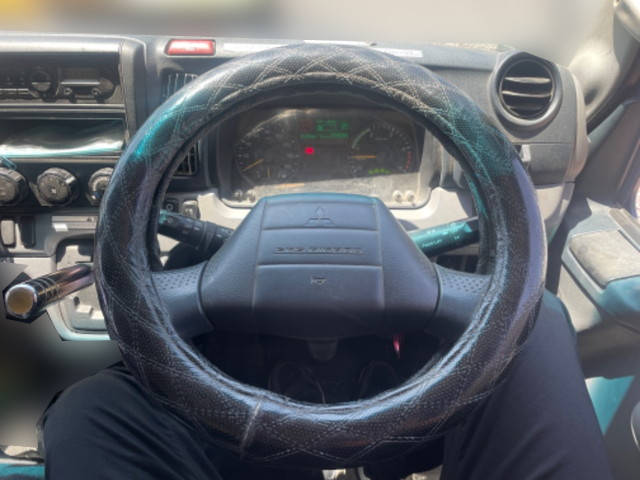 三菱ふそうキャンタークレーン4段小型（2t・3t）[写真21]