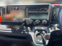 三菱ふそうキャンタークレーン4段小型（2t・3t）[写真23]