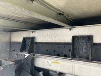 いすゞフォワード冷凍車（冷蔵車）中型（4t）[写真19]