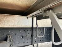 いすゞフォワード冷凍車（冷蔵車）中型（4t）[写真21]