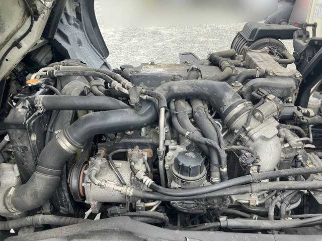 いすゞフォワード冷凍車（冷蔵車）中型（4t）[写真26]