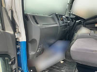 いすゞフォワード冷凍車（冷蔵車）中型（4t）[写真27]