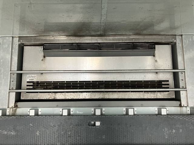 いすゞフォワード冷凍車（冷蔵車）中型（4t）[写真08]