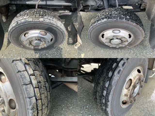 UDトラックスクオンアルミブロック大型（10t）[写真14]