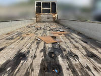 UDトラックスクオンアルミブロック大型（10t）[写真09]